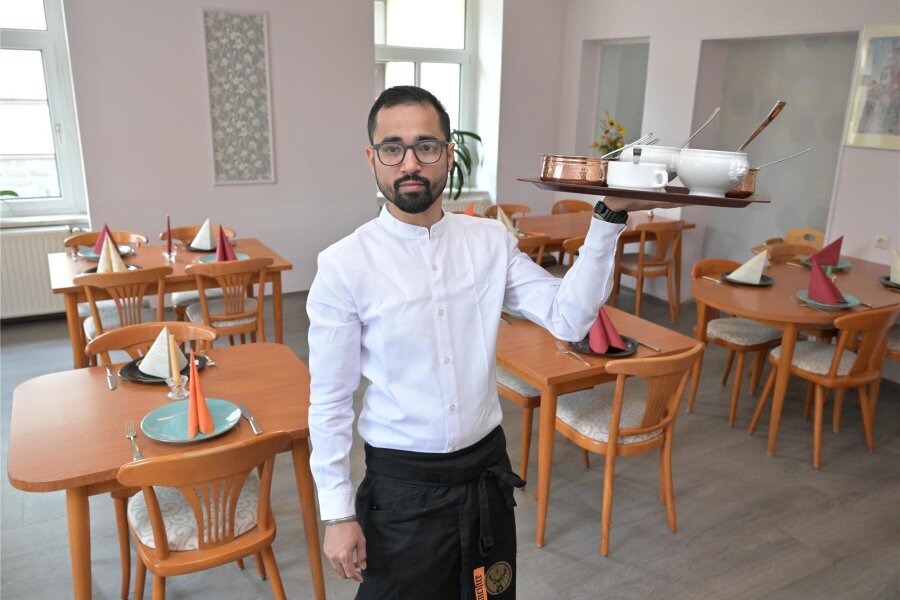Indische Speisen in erzgebirgischer Gaststätte: Ein 29-Jähriger wagt im Ratskeller Eibenstock einen Neuanfang - Sunil Kumar ist der neue Betreiber vom Ratskeller in Eibenstock. Dort werden jetzt indische Speisen serviert.