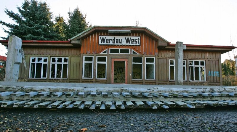 Ins Bahnhofsgebäude soll Museum einziehen - Der über 100 Jahre alte Bahnhof Werdau-West soll saniert werden.  