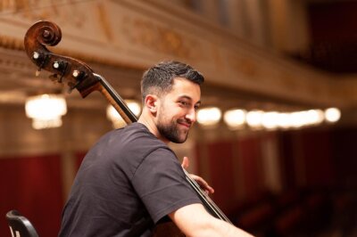 Instrumentalwettbewerb in Markneukirchen: Portugiese gewinnt im Fach Kontrabass - José Trigo hat die Juroren überzeugt