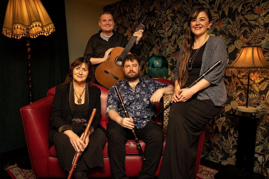 Irische Musik erklingt in Marienberger Baldauf-Villa - Musiker des Festivals Dingle Folk-Fest sind in Marienberg zu Gast.