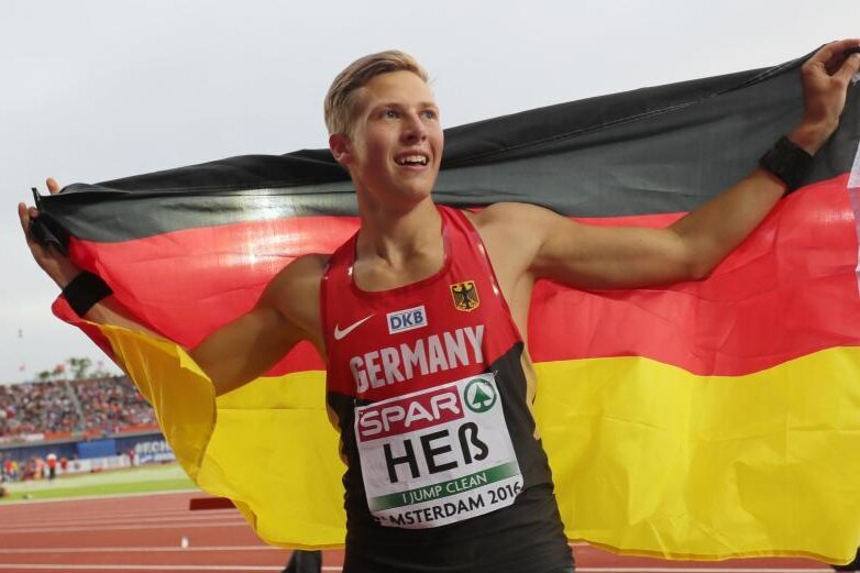 ISTAF verändert Programm für Chemnitzer Dreisprung-Europameister Heß - Max Heß feiert seinen Sieg beim Dreisprung in Amsterdam.