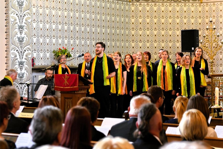 Jahnsbacher Gospelchor lädt zum Jahreskonzert - Der Gospelchor Jahnsbach tritt am Samstag in der Kreuzkirche des Thumer Ortsteils auf.