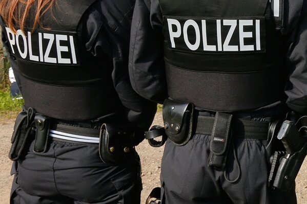 Johanngeorgenstadt: Autofahrer unter Drogen liefert sich Verfolgungsjagd mit der Polizei - 