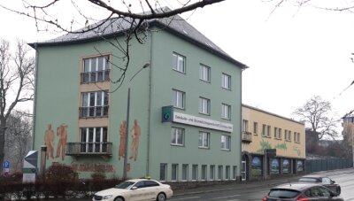 Johanniter übernehmen GGZ-Gebäude in Zwickau - Das markante Hauptgebäude der Gebäude- und Grundstücksverwaltung in der Parkstraße 4 in Zwickau ist an die Johanniter-Unfall-Hilfe verkauft worden, ebenso wie das gegenüberliegende Gebäude Parkstraße 1-3. 