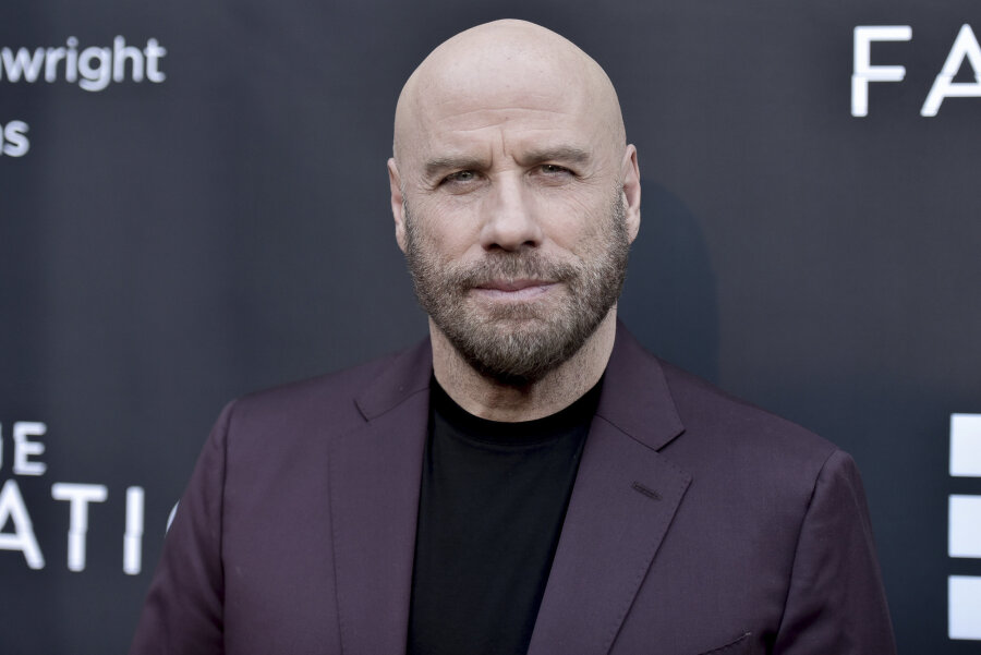 Schmalzlocke und Koteletten waren gestern: John Travolta, hier bei einer Filmpremiere 2019, trägt heute nur noch Bart.