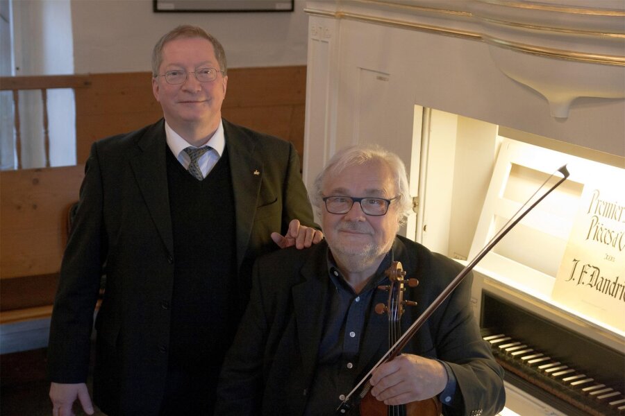 Jubiläumskonzert in der Kirche Nassau für zwei Genies - Die Solisten Dr. Stefan Altner (Orgel) und Professor Christian Funke (Violine) spielen in der Nassauer Kirche.