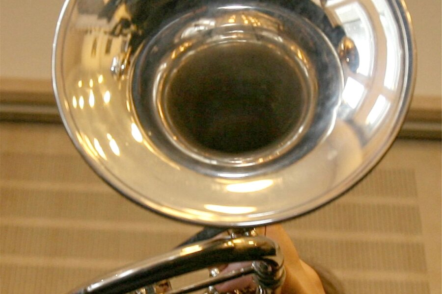 Jugendblasorchester Zwickau lädt zu Konzert ein - Blasmusik erklingt am 3. Februar in der Festhalle der Scheffelbergschule.