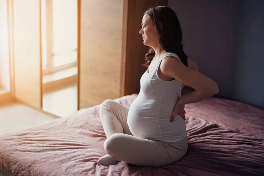 Junge Schwangere erkranken verstärkt an Diabetes - Rückenschmerzen gehören für viele Schwangere dazu. 