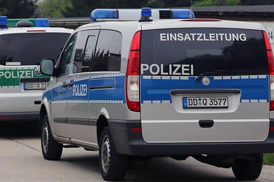 JVA Waldheim: Entflohener Strafgefangener nach Zeugenhinweis in Polizeigewahrsam - Die Polizei hat den Gesuchten in Gewahrsam genommen.