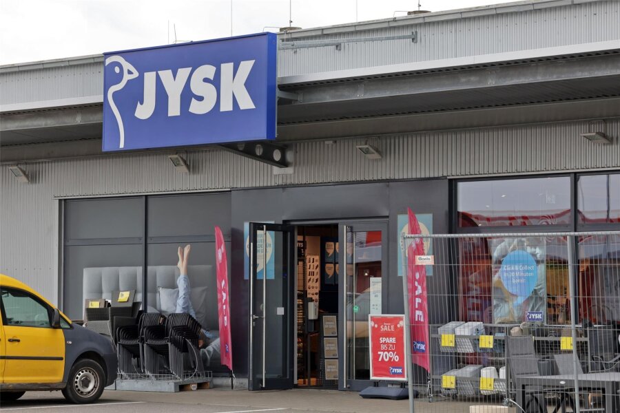 Jysk investiert 250.000 Euro in Meerane: Nach Umbau ist ab Montag wieder geöffnet - Blick zur Jysk-Filiale in Meerane: Der Umbau hat rund 250.000 Euro gekostet.