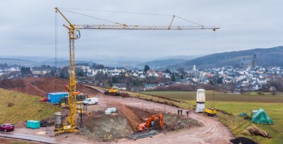 Kampf gegen Radon: Baustart für Millionenvorhaben in Schneeberg - Das Sächsische Oberbergamt startet mit dem Wetterprojekt Schneeberg ein wichtiges Sanierungsvorhaben. Im Bild die Erschließung der Betriebsfläche auf dem Mühlberg. 