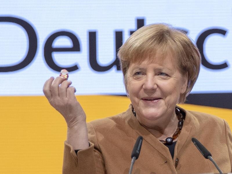 Kampf um CDU-Vorsitz: Für wen Sachsens Delegierte stimmen - Ihr letzter Parteitag als CDU-Vorsitzende: Angela Merkel bei der Besichtigung der Hamburger Messehalle.