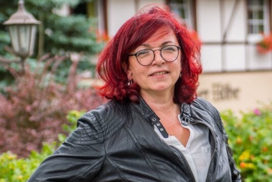 Kandidatin Ulrike Harzer: FDP-Kreischefin setzt auf ERZ-Mentalität - Über einen Job im Seiffener Hotel "Wettiner Höhe" kam Ulrike Harzer 1996 von Chemnitz ins Erzgebirge. 