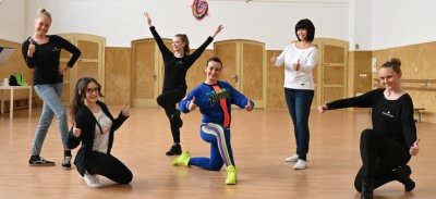 Karo Dancers können Neustart kaum erwarten - Desiree Gries, Melanie Hösel, Julie Gräßler, Claudia Stettinius, Katrin Rosenkranz und Hanka Kühne (v.l.) freuen sich auf den Neustart. 