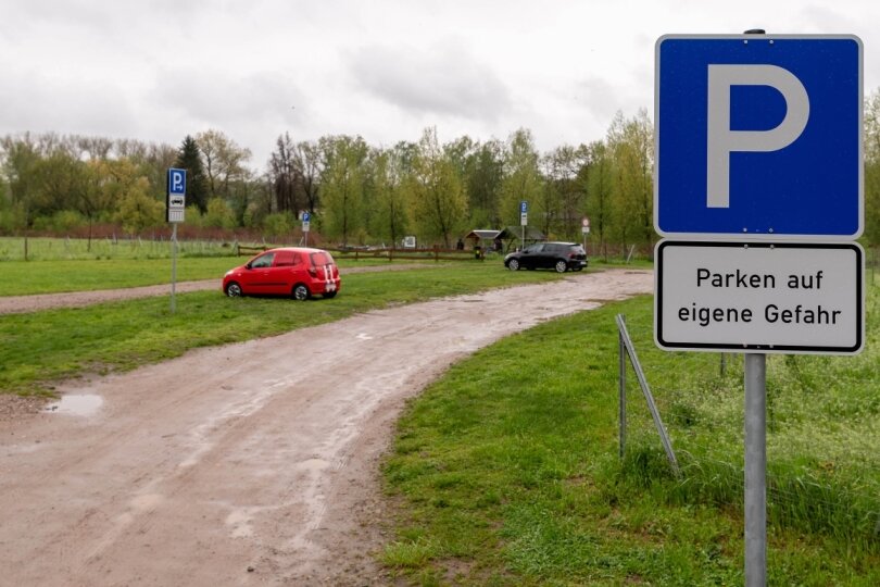 Kassiert Wechselburg bald Parkgebühren an der alten Mühle? - 