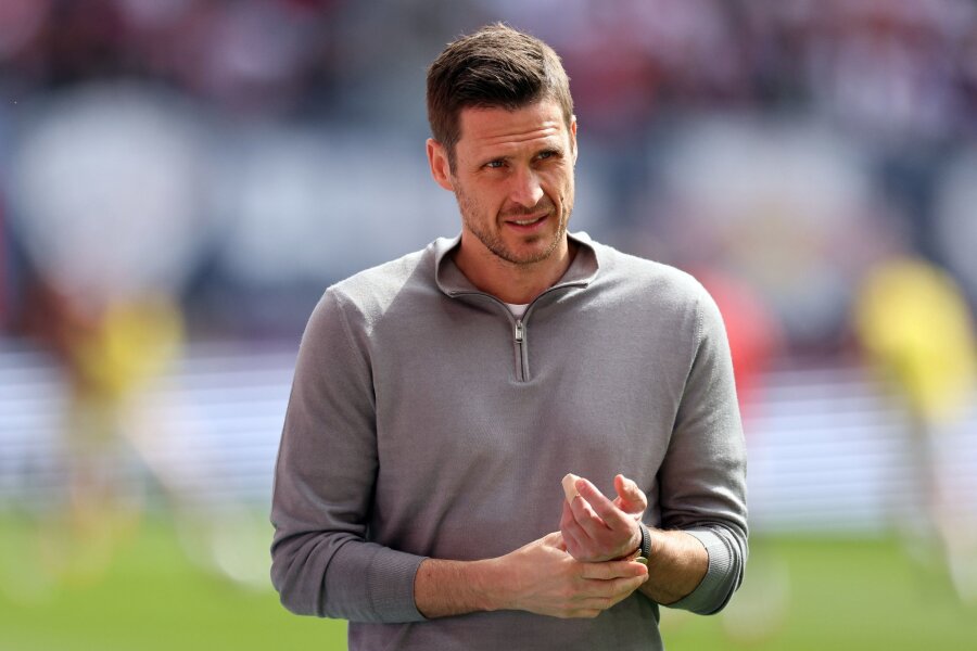 Kehl und Eberl hoffen auf deutsches Finale - BVB-Sportdirektor Sebastian Kehl hofft auf ein deutsches Champions League-Finale gegen den FC Bayern.