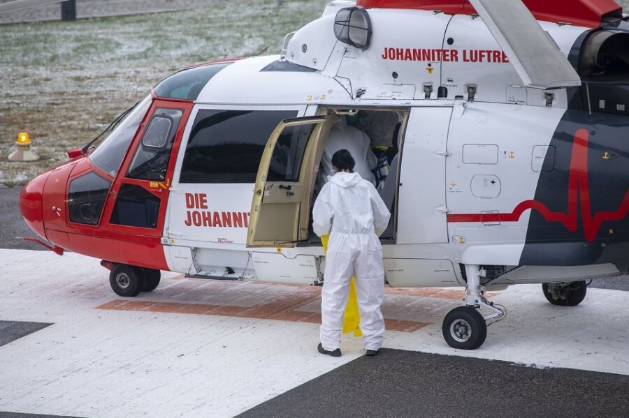  Ein Hubschrauber flog am Wochenende einen Patienten aus dem Zschopauer Klinikum in den Norden nach Rostock aus.