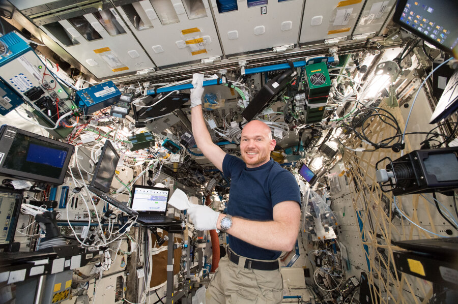 Kein Funkkontakt ins All - Astronaut Alexander Gerst an Bord der Internationalen Raumstation. Mit ihm wollten Zwönitzer Schüler am Montag eigentlich sprechen.