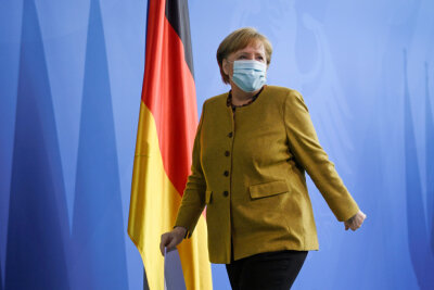 Keine Bundestagswahl wie jede andere - Prognosen werden schwierig - Angela Merkel (CDU) tritt nach vier Amtsperioden nicht wieder an.