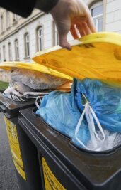 Keine Einigung im Streit um Gelbe Tonnen am Stadtrand in Chemnitz - Streitfrage: Müssen Gelbe Tonnen häufiger geleert werden? 