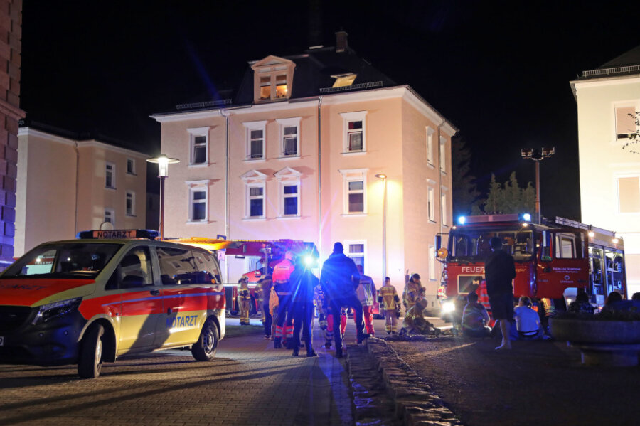 Kellerbrand in Limbach-Oberfrohna: Polizei ermittelt wegen Brandstiftung - 