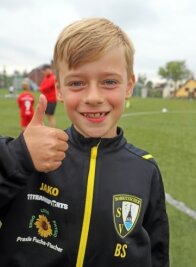Kinder wollen Fußball spielen - doch es fehlen die Trainer - Benjamin Stollberg vom Bobritzscher SV hat viel Spaß am Fußballcamp. 