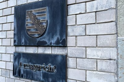 Kinderpornografie: Prozess gegen Mann aus Mittelsachsen geht weiter - Hier wird Recht gesprochen: das Amtsgericht in Döbeln.