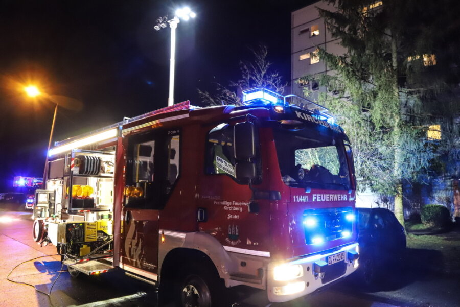 Kirchberg: Angebranntes Essen löst Feuerwehreinsatz aus - Gegen 22 Uhr wurde die Feuerwehr zu einem Einsatz in der Goethestraße gerufen.