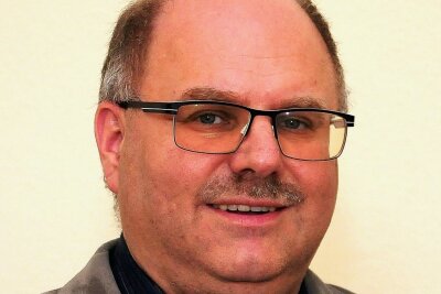 Kirchliche Erwerbsloseninitiative Zschopau hilft seit 30 Jahren Bedürftigen - Kez-Leiter Thomas Friedemann.