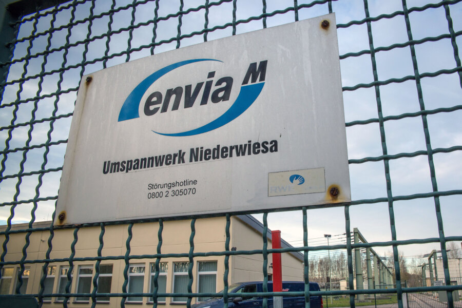 Kleines Bauteil, großer Schaden: Zehntausende ohne Strom - Ein fehlerhaftes Bauteil im Umspannwerk Niederwiesa sorgte gestern für eine Havarie bei der Stromversorgung rund um Chemnitz.
