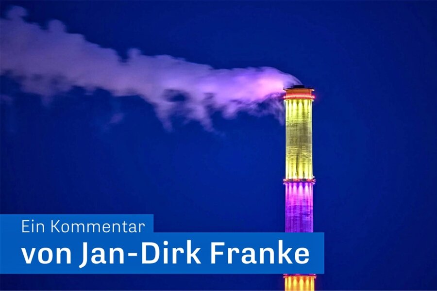 Klimaschutz und der Kohleausstieg: Energierechnung muss bezahlbar bleiben - Der 302 Meter hohe Schornstein des Heizkraftwerkes Chemnitz. Am Donnerstag wurde das Braunkohlekraftwerk nach einer letzten Frühschicht stillgelegt.