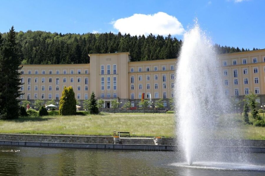 Kliniken Erlabrunn bleiben bei ihren Besuchsregeln - Die Kliniken Erlabrunn bleiben bei ihren strikten Regeln zum Corona-Infektionsschutz. 