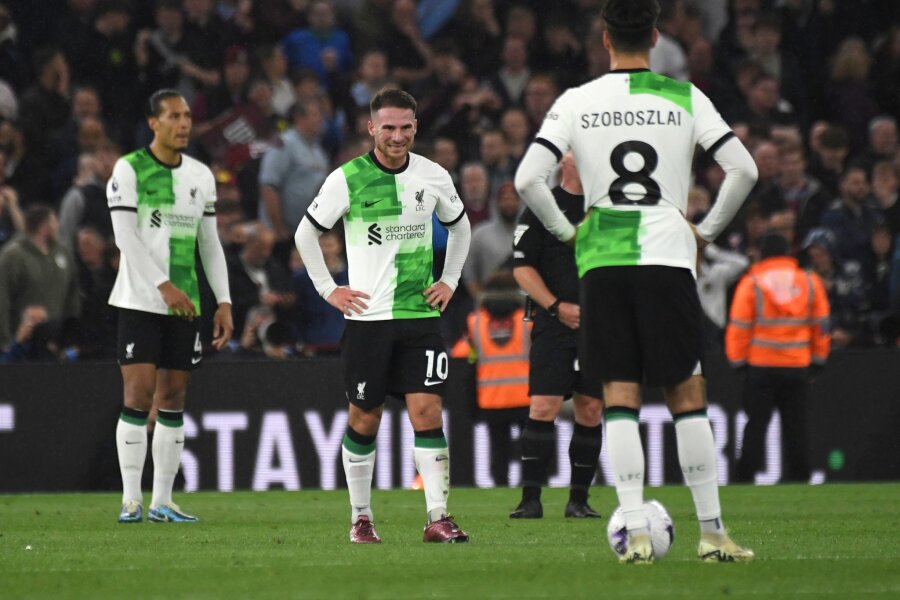 Klopp verpasst mit Liverpool Sieg bei Aston Villa - Liverpool verspielte gegen Aston Villa eine 3:1-Führung.