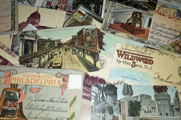 Koffer mit Nachlass entfacht Leidenschaft für Ahnenforschung - 150 Postkarten von 1906 bis 1930 beflügelten die Neugier von Andreas Gröger. 