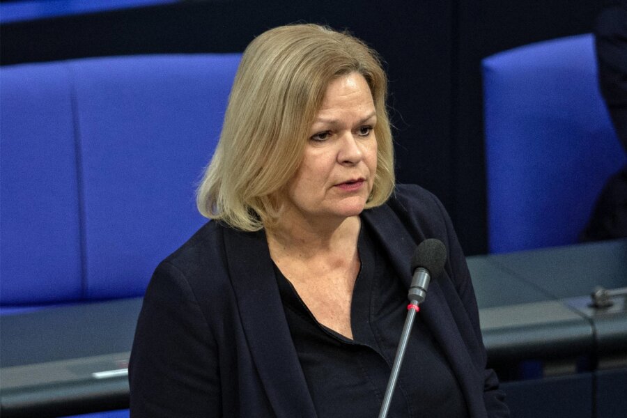 Kommentar: Terror kann freies Leben nicht ersticken - Bundesinnenministerin Nancy Faeser (SPD) sieht nach dem Terroranschlag bei Moskau die  Gefahr durch islamistischen Terror hierzulande als „akut“ an.