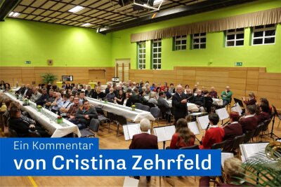 Kommentar zum Neujahrsempfang in Bernsdorf: Kein Pillepalle - Rund 120 geladene Gäste sind zum Neujahrsempfang in die Kultur- und Sporthalle Bernsdorf gekommen.