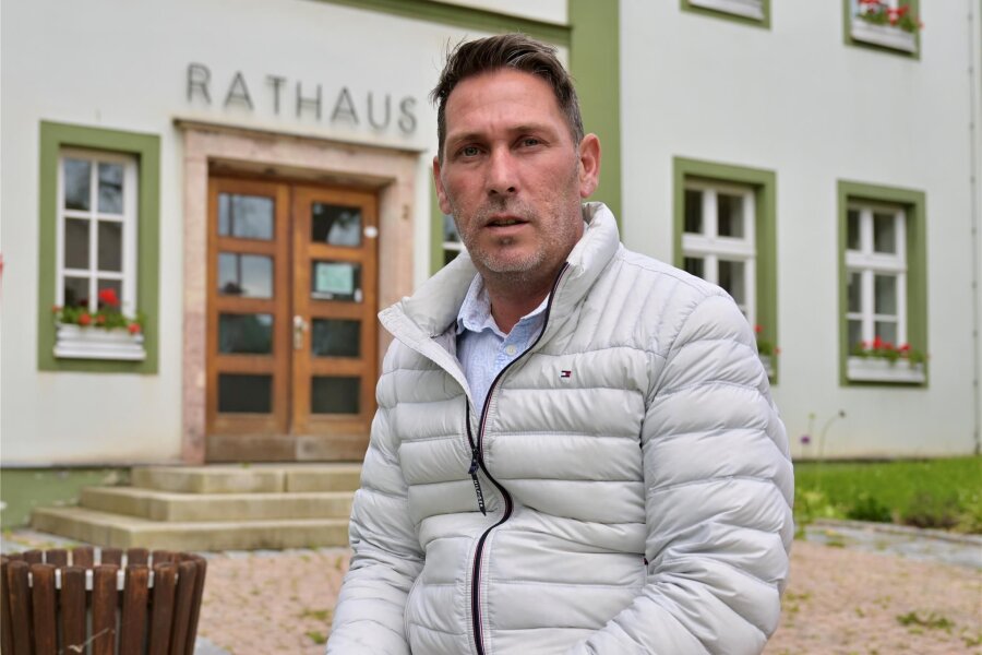 Kommunalwahl Niederwürschnitz: Matthias Anton will Bürgermeister bleiben - Matthias Anton, Bürgermeister von Niederwürschnitz, will auch weiterhin die Geschicke der Gemeinde, die Teil der Verwaltungsgemeinschaft Lugau ist, lenken.