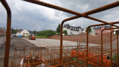 Kommunen müssen bei Kitas nacharbeiten - Entspannung in Sachen Kinderbetreuung in Lichtenstein in Sicht: die Baustelle der neuen Kita im Stadtteil Callnberg. 