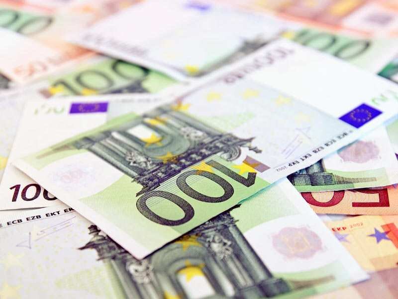 Kontowechsel: Giro zum Geldsparen - Teileweise über 100 Euro zahlt mancher Bankkunde pro Jahr für ein ganz gewöhnliches Girokonto