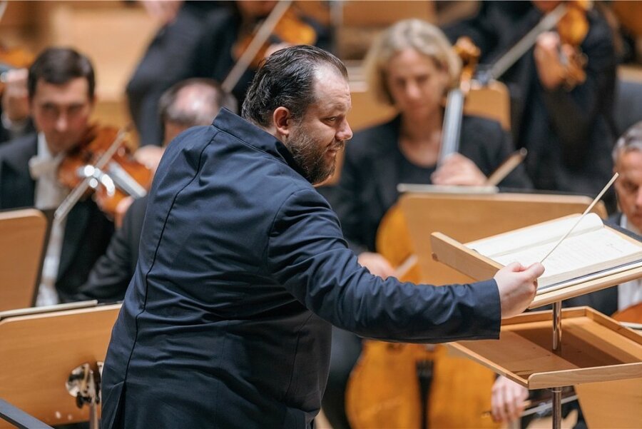 Konzert der Dresdner Musikfestspiele mit den Wiener Philharmonikern unter Dirigent Andris Nelsons am Sonnabend im Kulturpalast. 