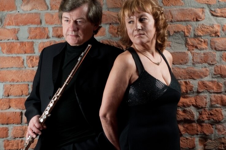 Konzert in der Burg - Das Duo Henryk Błazej (Flöte) und Teresa Kaban (Klavier) bringt am Sonntag in der Burg Mylau Klassisches zu Gehör. 