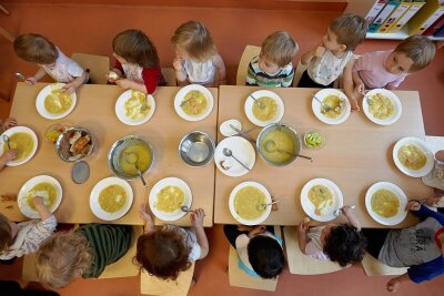 Kosten für das Essen in Plauener Kitas steigen - Jedes Kind hat eine warme Mahlzeit verdient.