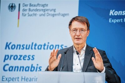 Krankenkassen kritisieren Lauterbach-Pläne - Karl Lauterbach - Gesundheitsminister