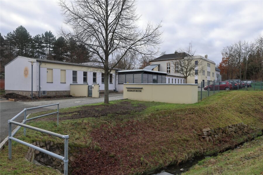Krematorium am Zwickauer Hauptfriedhof: Einer der Öfen ist vollkommen verschlissen - Einer der Öfen im Zwickauer Krematorium ist dringend sanierungsbedürftig.