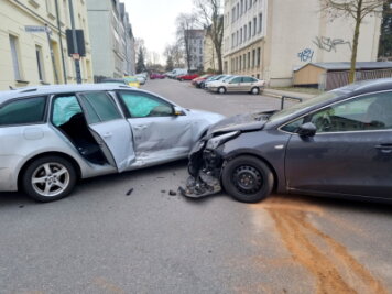 Kreuzungs-Crash in Gablenz - 