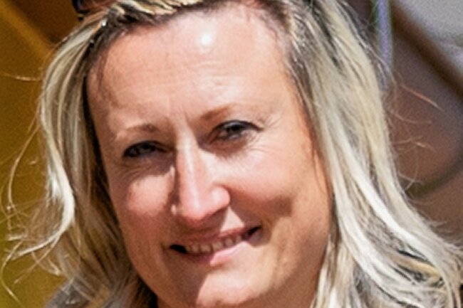 Kriebstein räumt Brachen auf - Maria Euchler - Bürgermeisterin