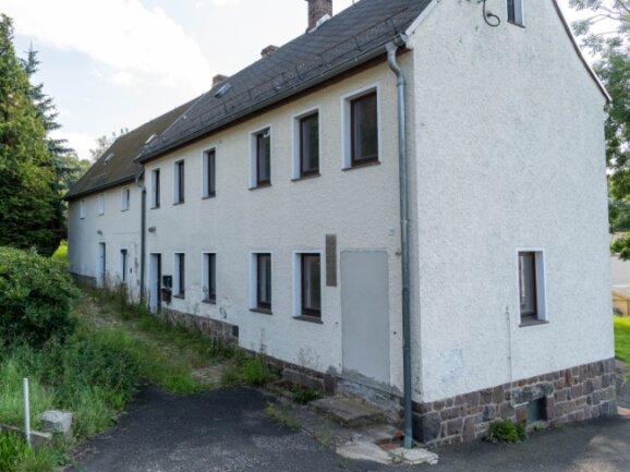 Die Häuser Seidelstraße 9/10 in Kriebethal sollen von der Gemeinde verkauft werden.