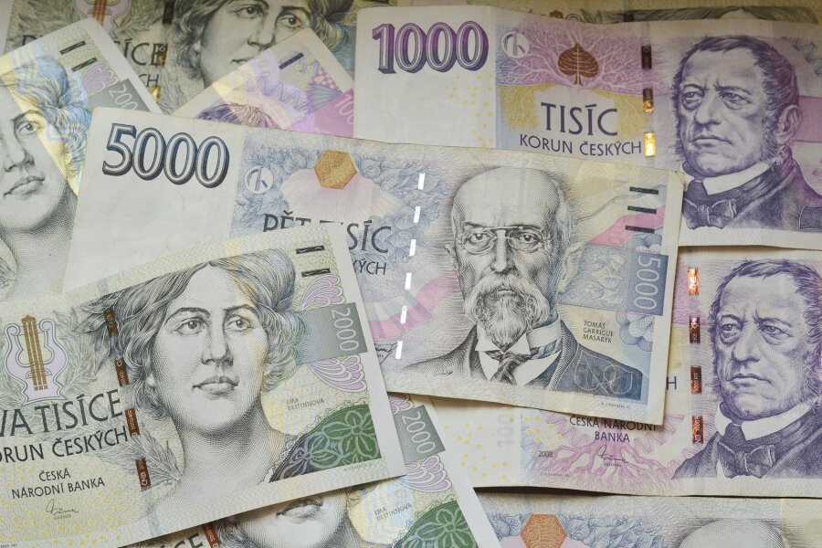 Kronen müssen getauscht werden: Tschechien zieht Banknoten aus dem Verkehr - Die Scheine der tschechischen Krone müssen getauscht werden.