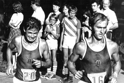 Kulturhauptstadt-Marathon 2025: Kommt Waldemar Cierpinski nach Chemnitz zurück? - 1979 gewann die DDR im Stadtpark einen Marathon-Länderkampf gegen Großbritannien, Polen und der UdSSR. Rechts im Bild Waldemar Cierpinski.