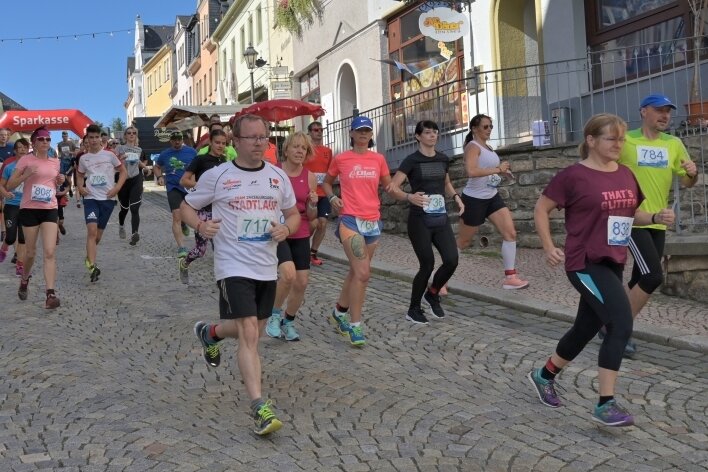 Läuferbund geht in die Spur - Der Schwarzenberger Edelweißlauf hat zuletzt im Jahr 2019 zahlreiche Sportler in die Innenstadt gelockt. Diesen Sonntag geht der gastgebende Läuferbund die achte Auflage des Wettbewerbs an. 